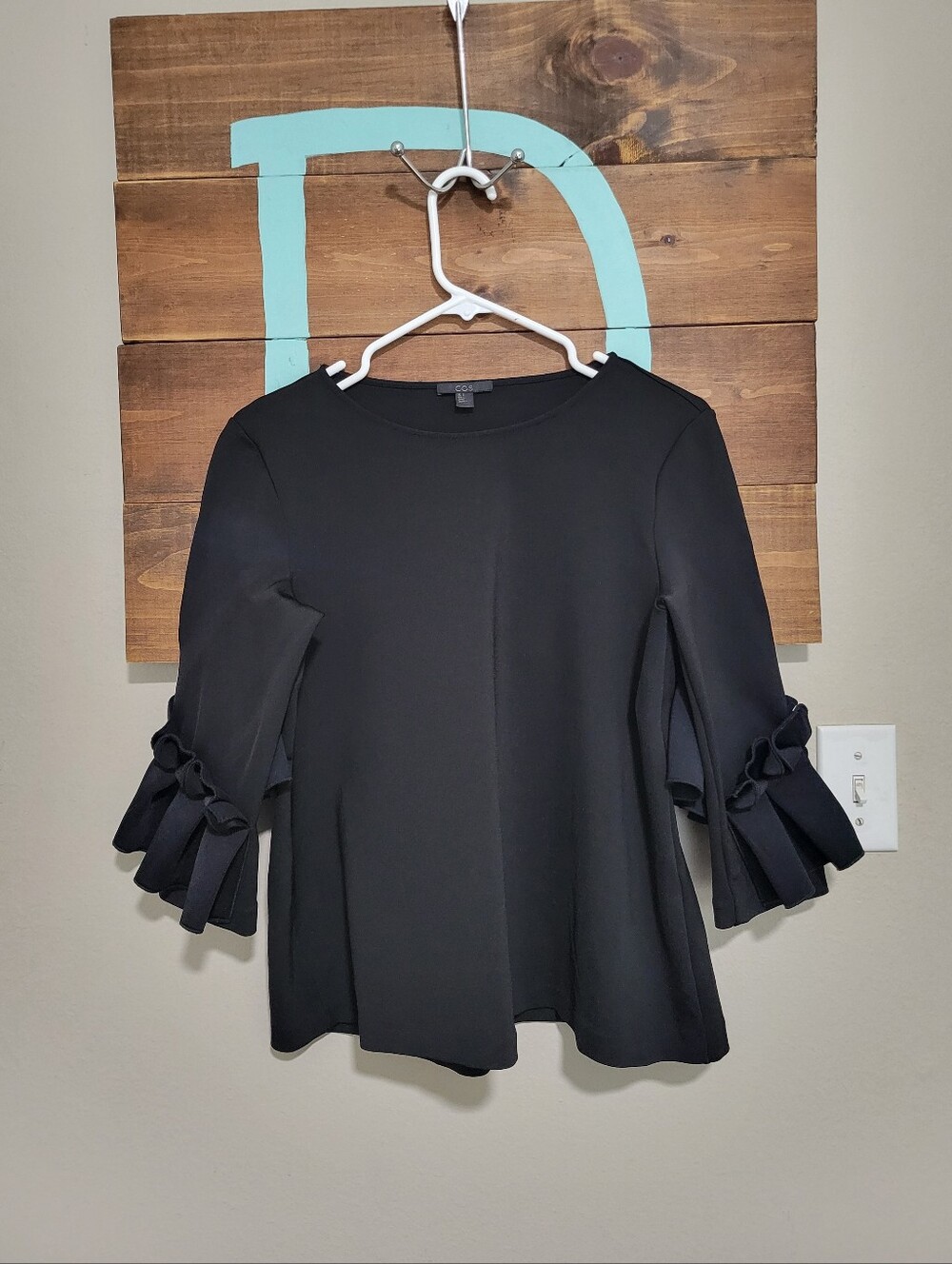 COS Black Ruffle Bell-Sleeve Contemporary Minimalist Blouse Size Small